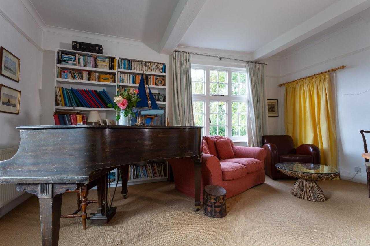 Pounce Hall -Stunning Historic Home In Rural Essex Saffron Walden Exterior foto
